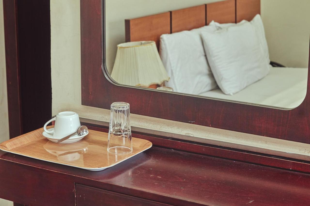 Koraf Hotels Абуджа Экстерьер фото