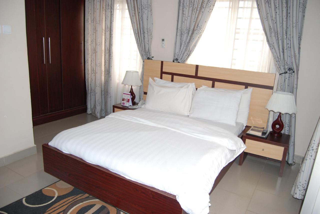 Koraf Hotels Абуджа Экстерьер фото